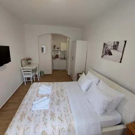 Palazzo D דירה ספליט