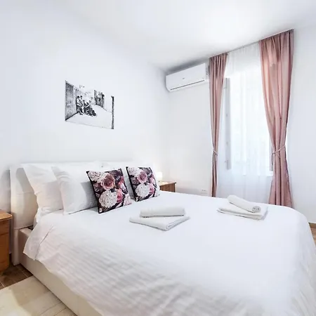 Apartment Palazzo D *